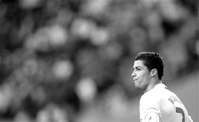 德州扑克翻前策略在高盲注局中的变化