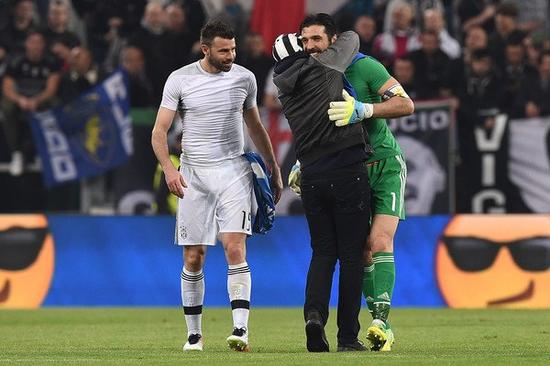 火箭3潜力球员太不稳！史密斯神经刀，伊森连崩，谢泼德攻守全垮