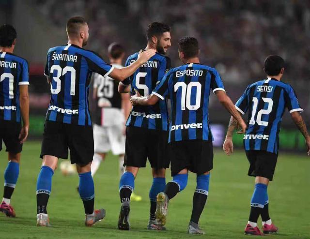 勇士120-113险胜雄鹿：三大亮点带来希望，一大隐患需警惕