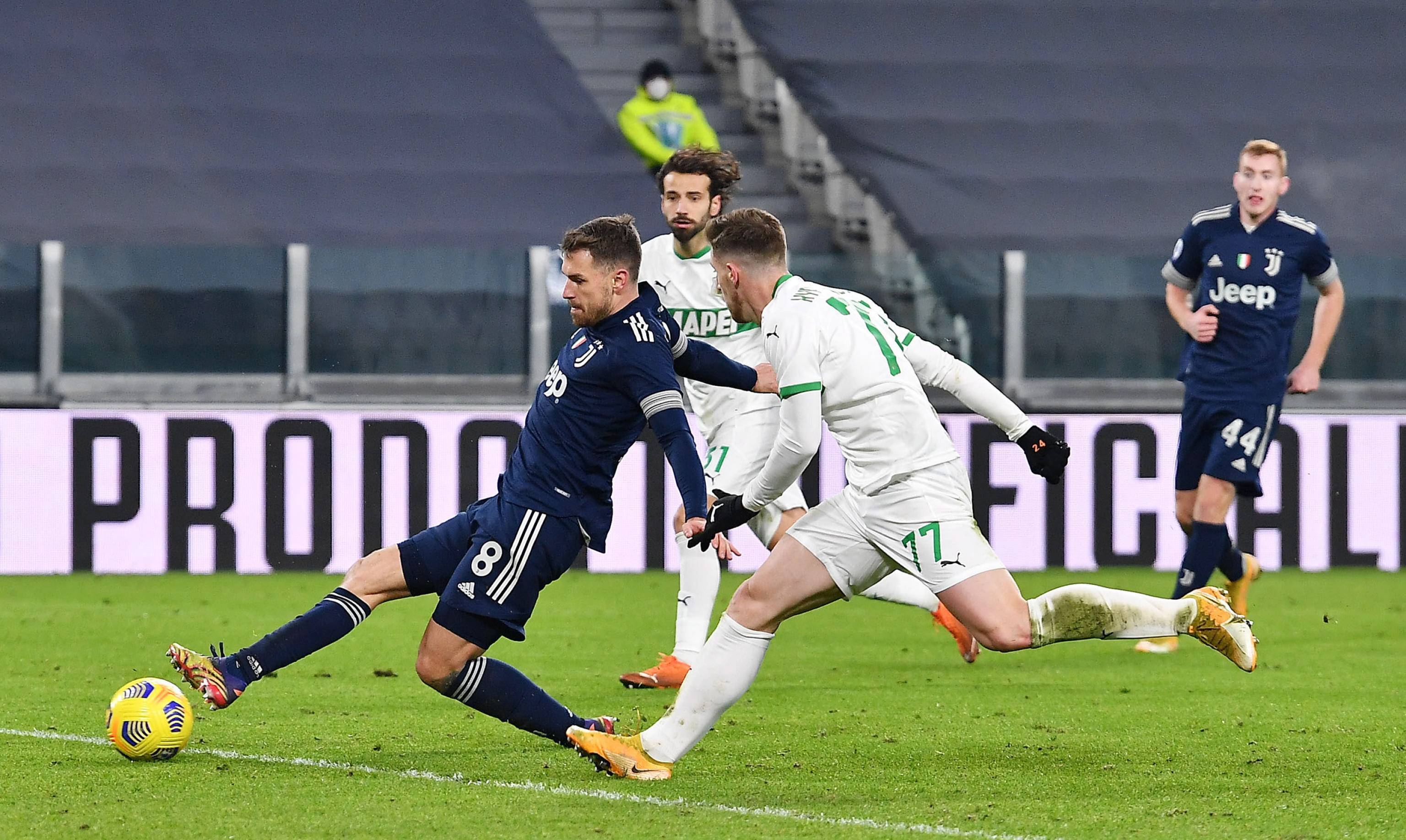 姆巴佩双响 皇马3-2塔拉维亚晋级16强